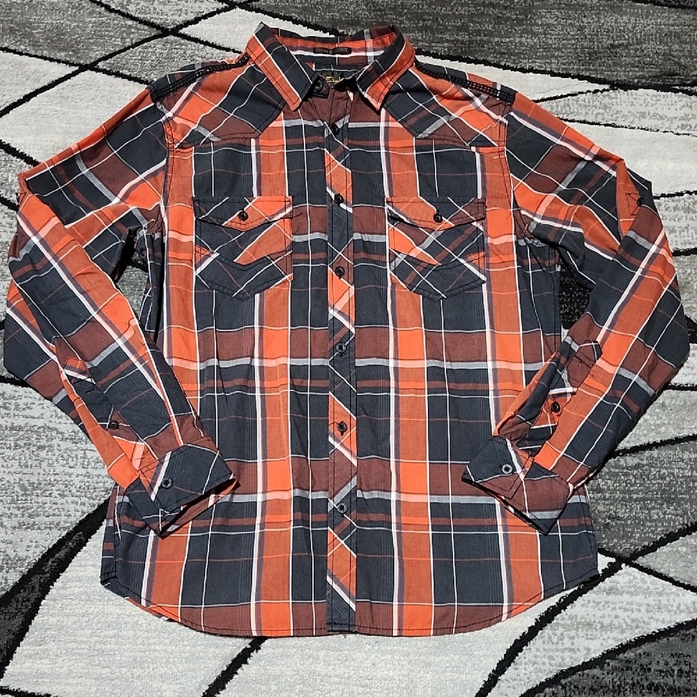 HELIX ATHLETIC FIT PLAID LONG-SLEEVE BUTTON DOWN SHIRT